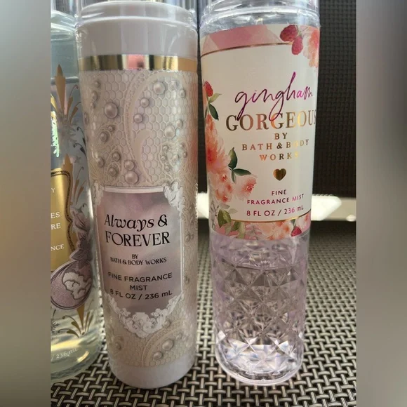 BATH AND BODY WORKS BODY MIST - Picture 3 of 3
